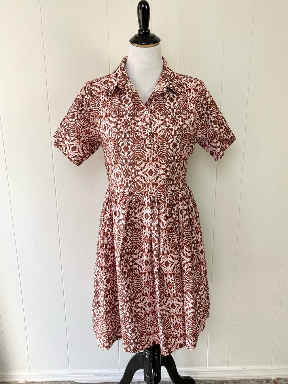 WKND NWT The Kassidy Short Dress Size M Boho Button Up Terracotta White Tie Dye